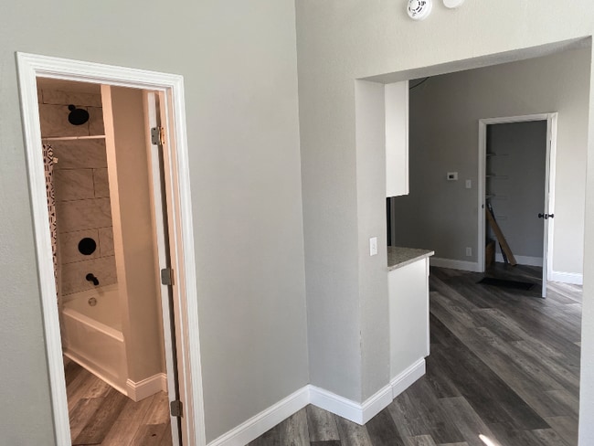 Photo - 3400 E 14th St Unit 2