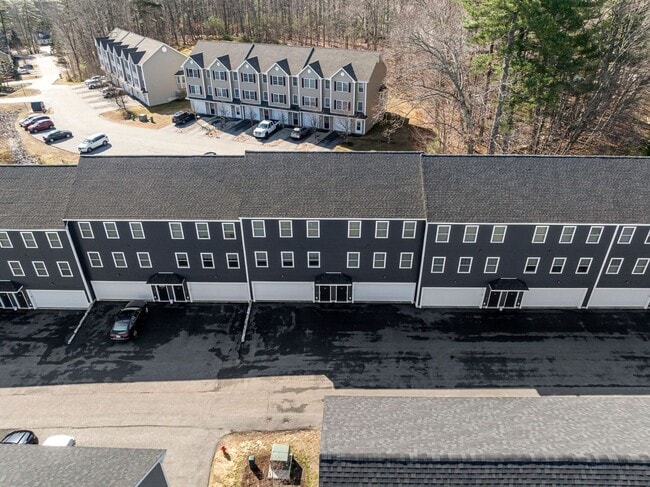 Photo - Half Peak Ledges