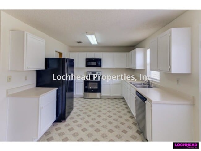 Photo - *****4 BEDROOM HOME IN LITTLE ELM****