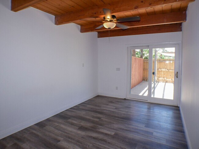 Photo - 1404-1406 Gowin St Unit 1406