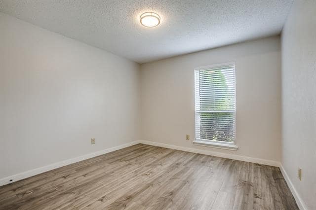 Photo - 1908 Clemson Dr