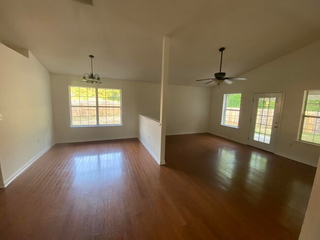 Photo - 8617 Wilburn Cove