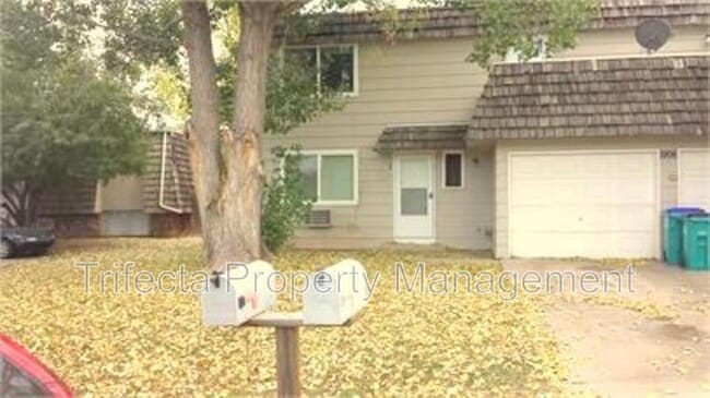 Photo - 1906 Pecan St Townhome
