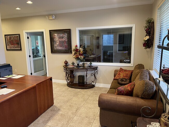 Photo - 479 Quitman St Unit 100