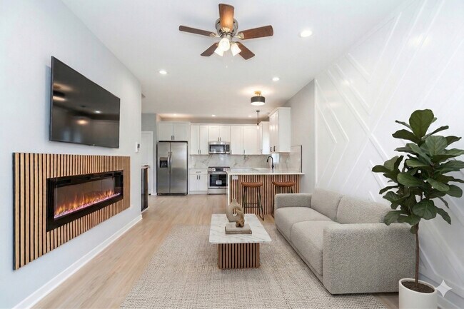 Photo - 3111 W Polk St Unit 3