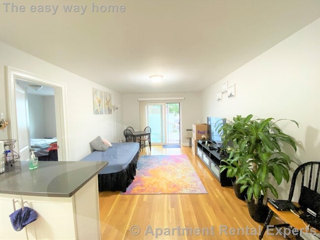 Photo - 134 Summer St Unidad #37