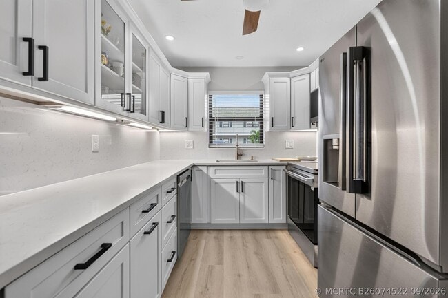 755 Saturn St Unit C105