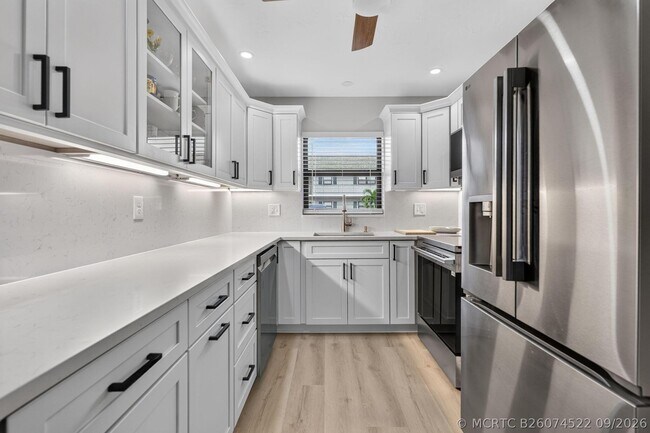 Photo - 755 Saturn St Unit C105