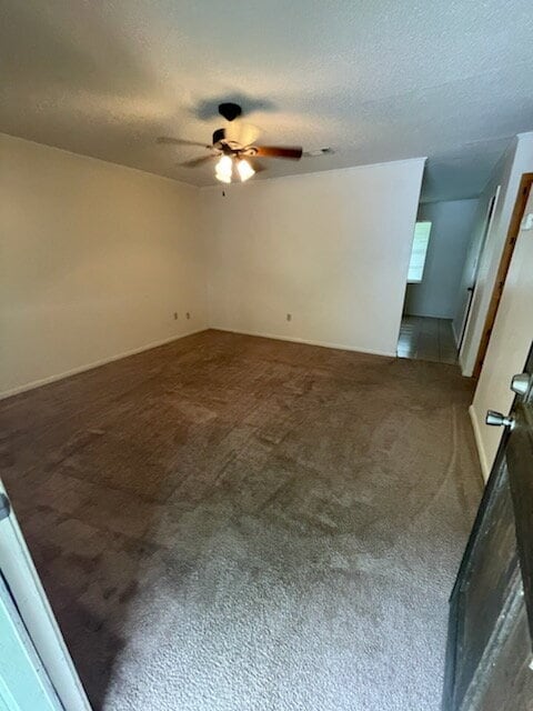 2 bedroom 1 bath apartment in a small complex - 2 bedroom 1 bath apartment in a small complex Unit 204