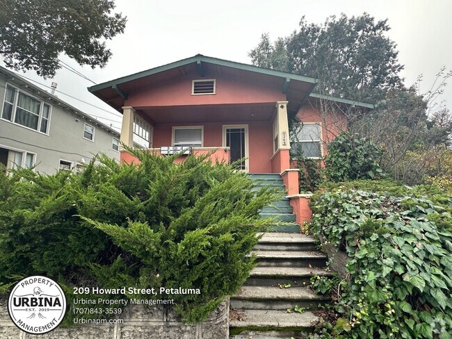 Building Photo - Charming West Petaluma Bungalow with Timel... Rental