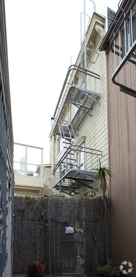 Photo - 24-26 Windsor Place