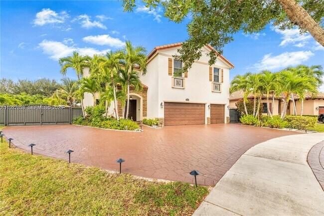 Photo - 3461 SE 1st St