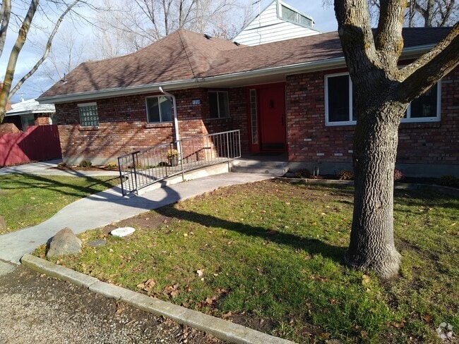 Building Photo - 1508 S Denver Ave Rental
