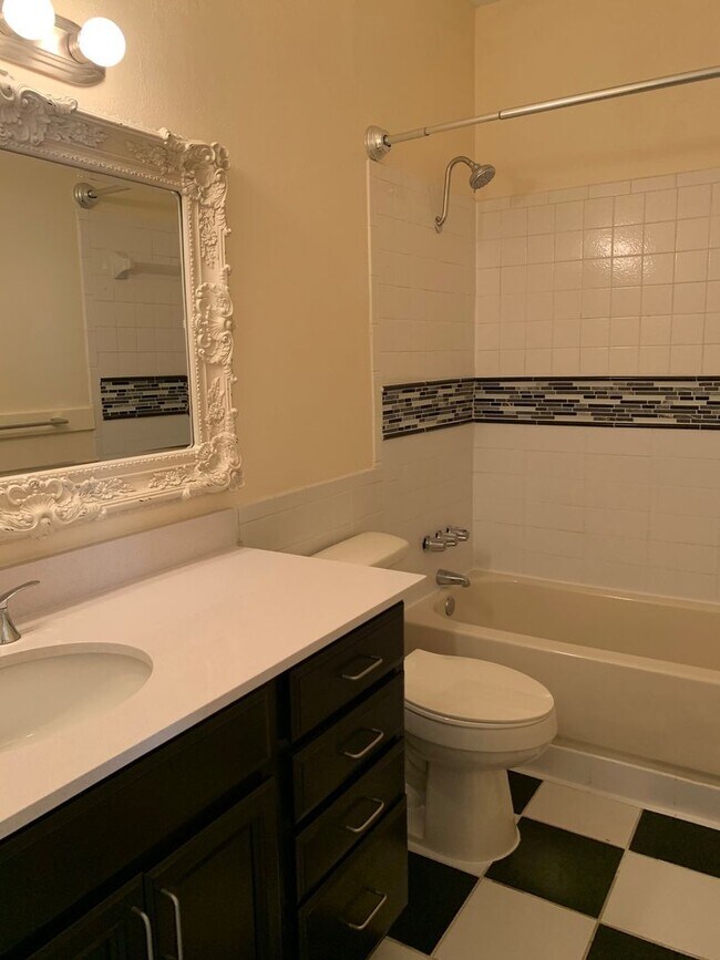 Photo - 2 Bedroom/1 Bath