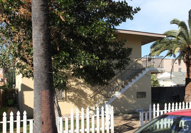 Photo - 861 N Washington Pl