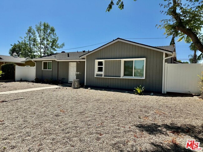Building Photo - 23838 Victory Blvd Rental
