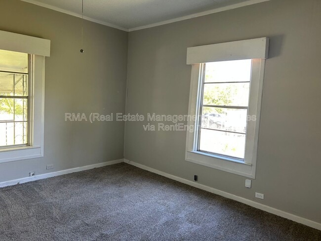 Photo - 926 N 9th St