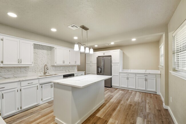 Photo - 243 Orchard St