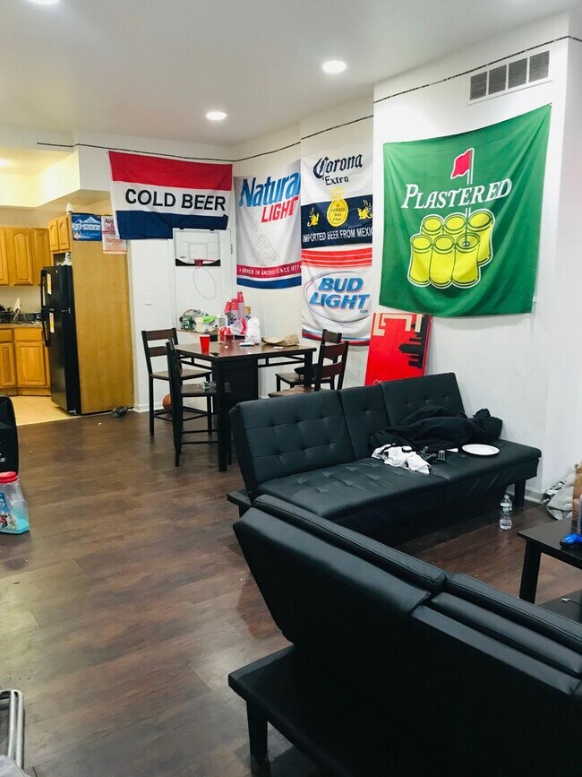 Photo - Gorgeous 6-Bedroom Townhouse One Block fro...