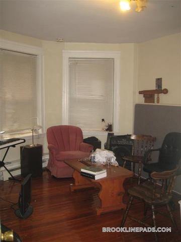 Photo - 208 Winthrop Rd Unit B1