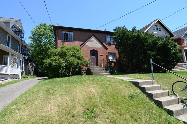 Building Photo - 3938 Hazel Ave Unit 4 Rental