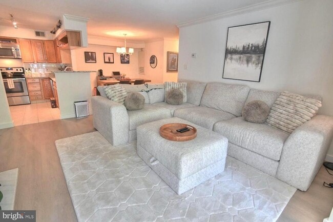 Photo - 2220 Springwood Dr Unit C