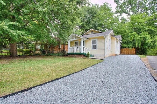 Photo - 1611 Tallulah St NW