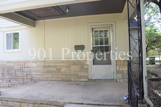 Photo - 4199 Atwood Ave