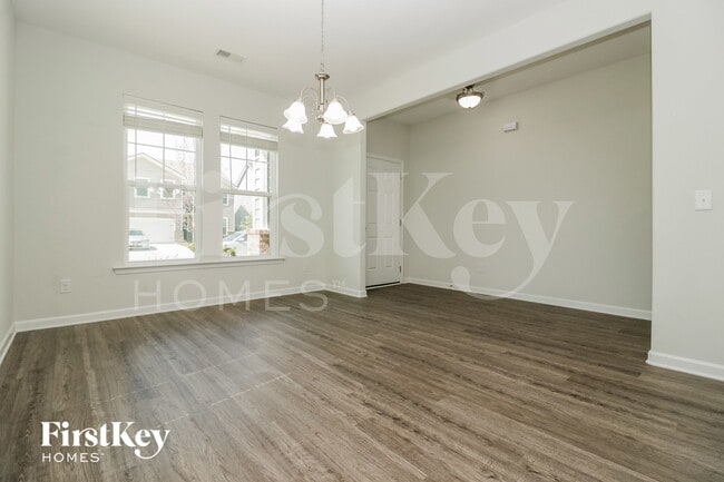 Photo - 421 Sanctuary Park Dr