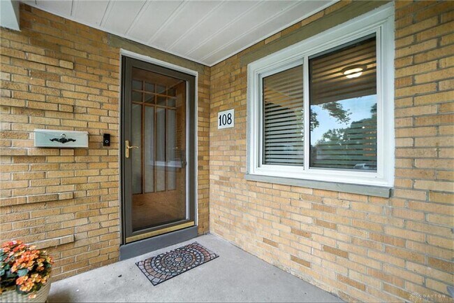 108 Napoleon Dr