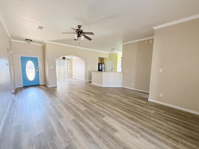 Photo - 2409 Gail Dr