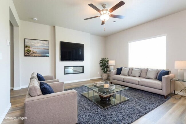 7332 Crystal Ave
