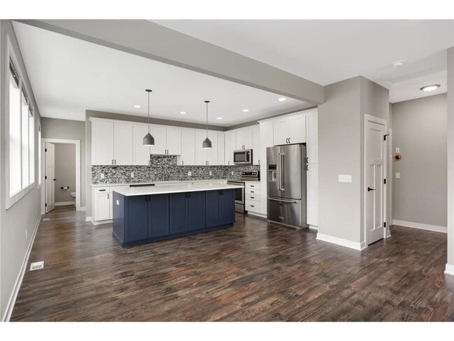 Building Photo - 15590 Duck Trail Ln