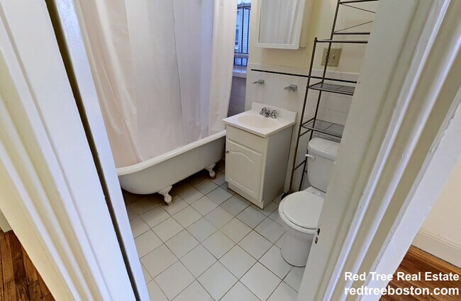 Photo - 195 Park Dr Unit 1