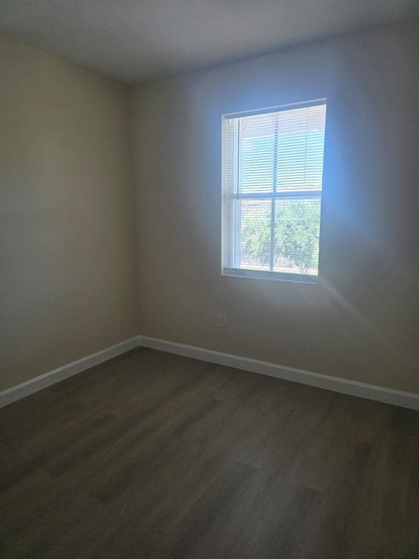 Photo - 230 SE 29th Ave