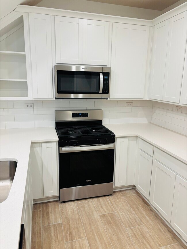 Photo - 153 Silver Myrtle Ct