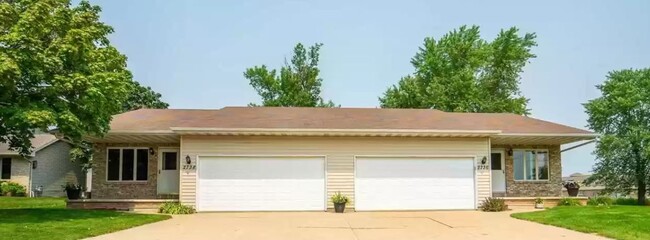 Photo - W2736 Brookhaven Dr Apartamentos Unidad W2736