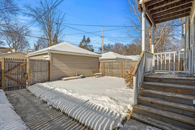 Photo - 1463 S 90th St