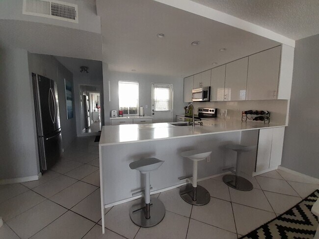 Photo - 505 E Dania Beach Blvd Unit 4-3A