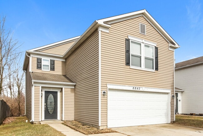 Photo - 8840 Hosta Way