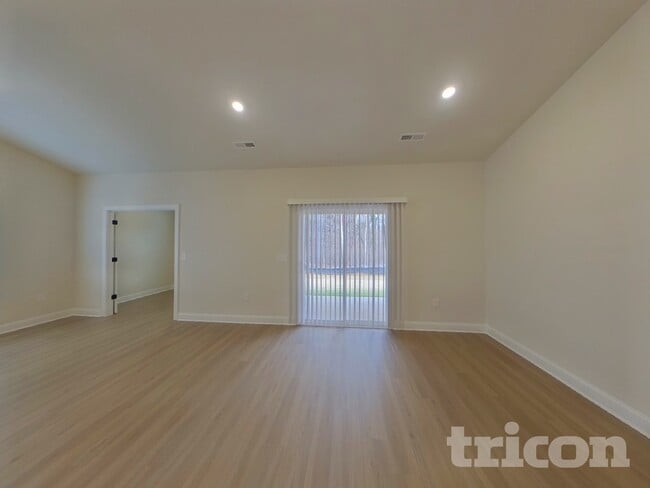 Photo - 7217 Jerimoth Dr