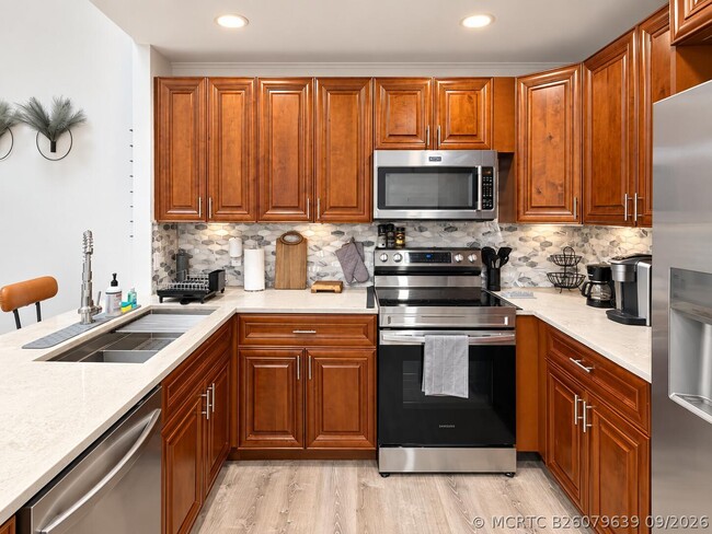 4200 Palm Bay Cir