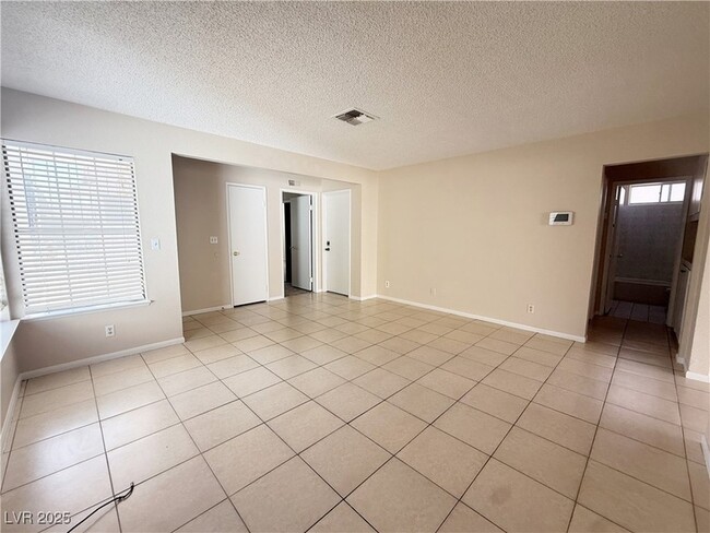 Photo - 6568 Gazelle Dr