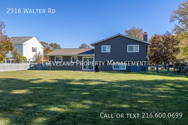 Photo - 2916 Walter Rd