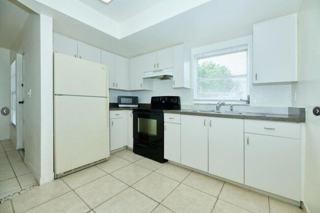 2308 60th Ave W Unit 2308