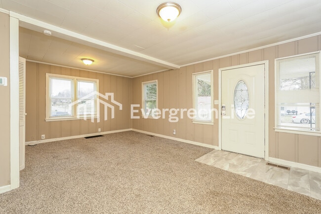 Photo - 222 Charles Ave