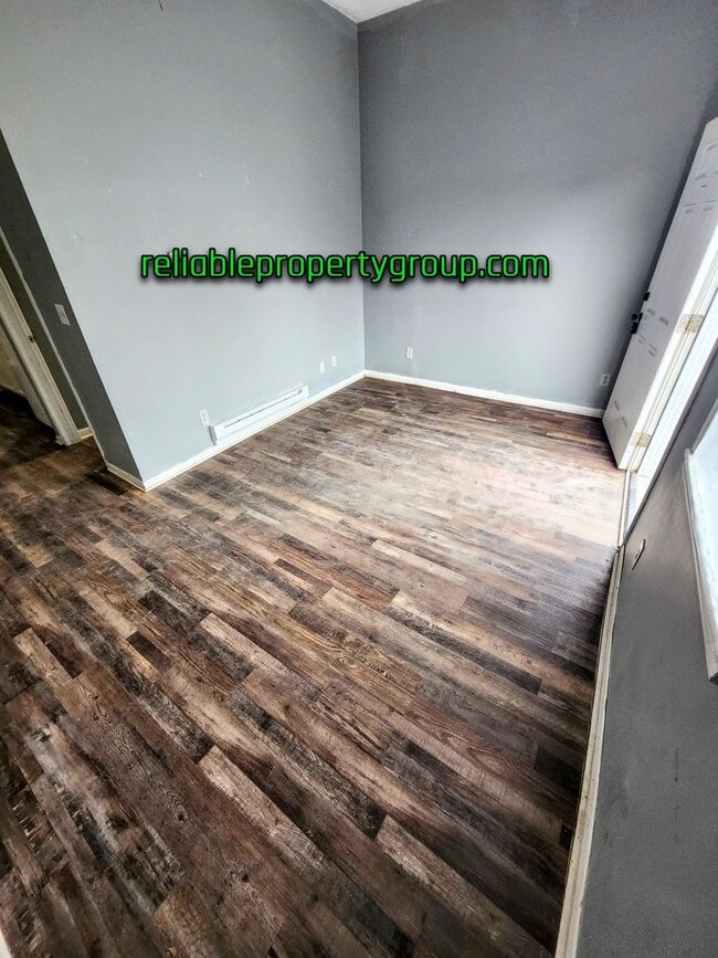 Photo - 1926 W 11th St Unit Apt A