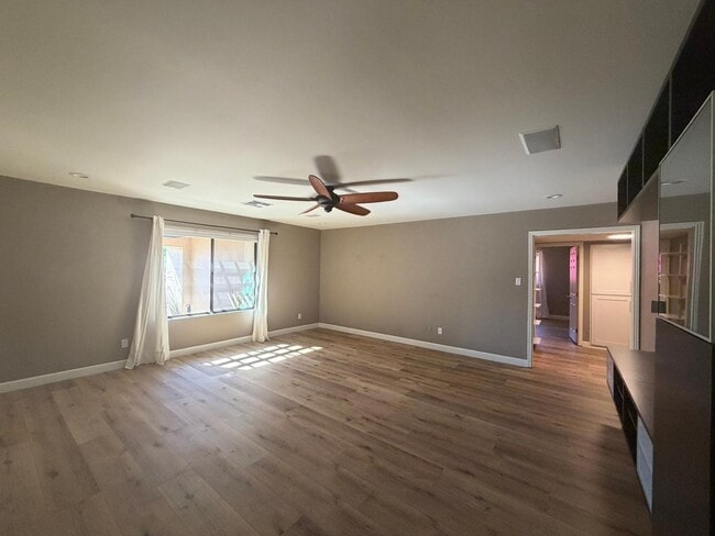 Photo - 9225 N Arroya Vista Dr W