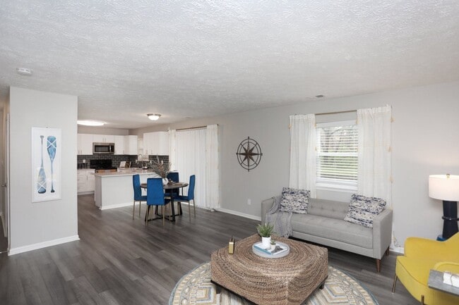 Photo - Spinnaker Court