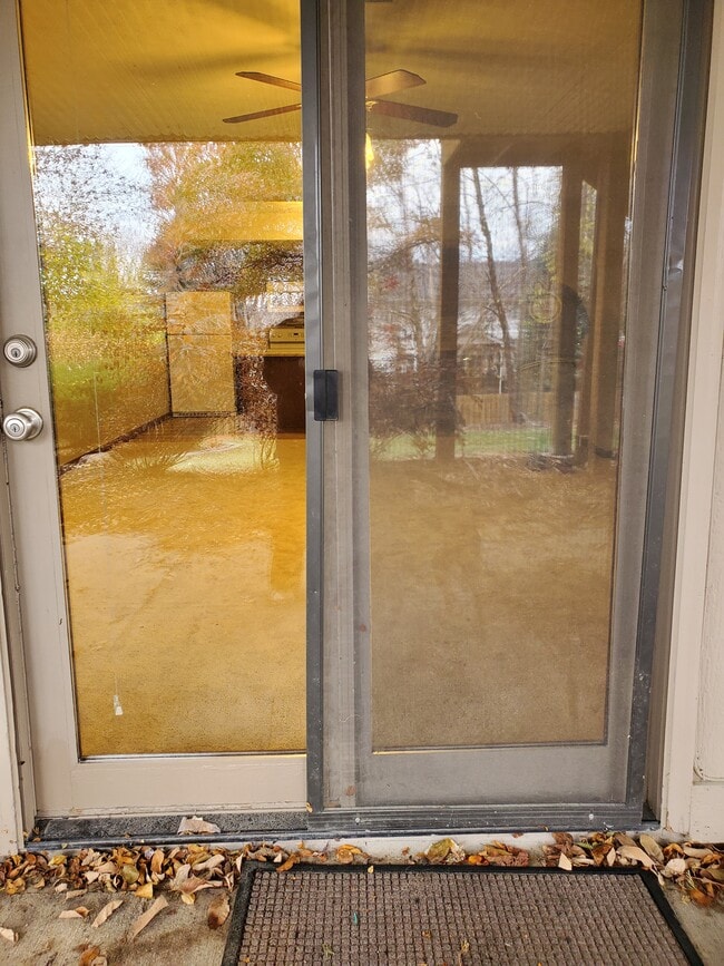 Photo - 4273 N 143rd St